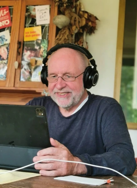 Hypnosetherapeut Jürgen Grahmann Leipzig bei einer Online-Sitzung